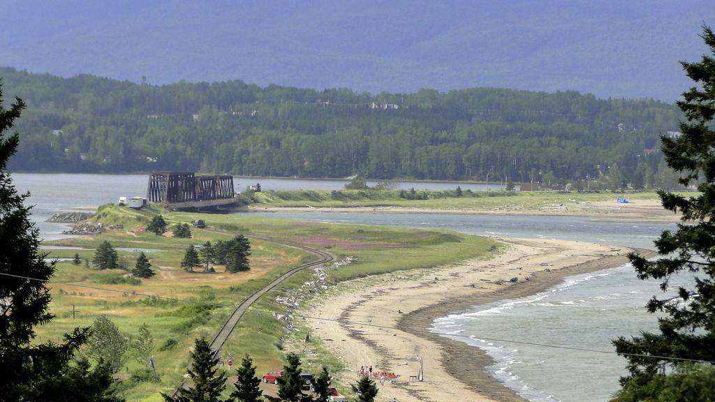 Auberge De Douglastown Gaspé Dış mekan fotoğraf